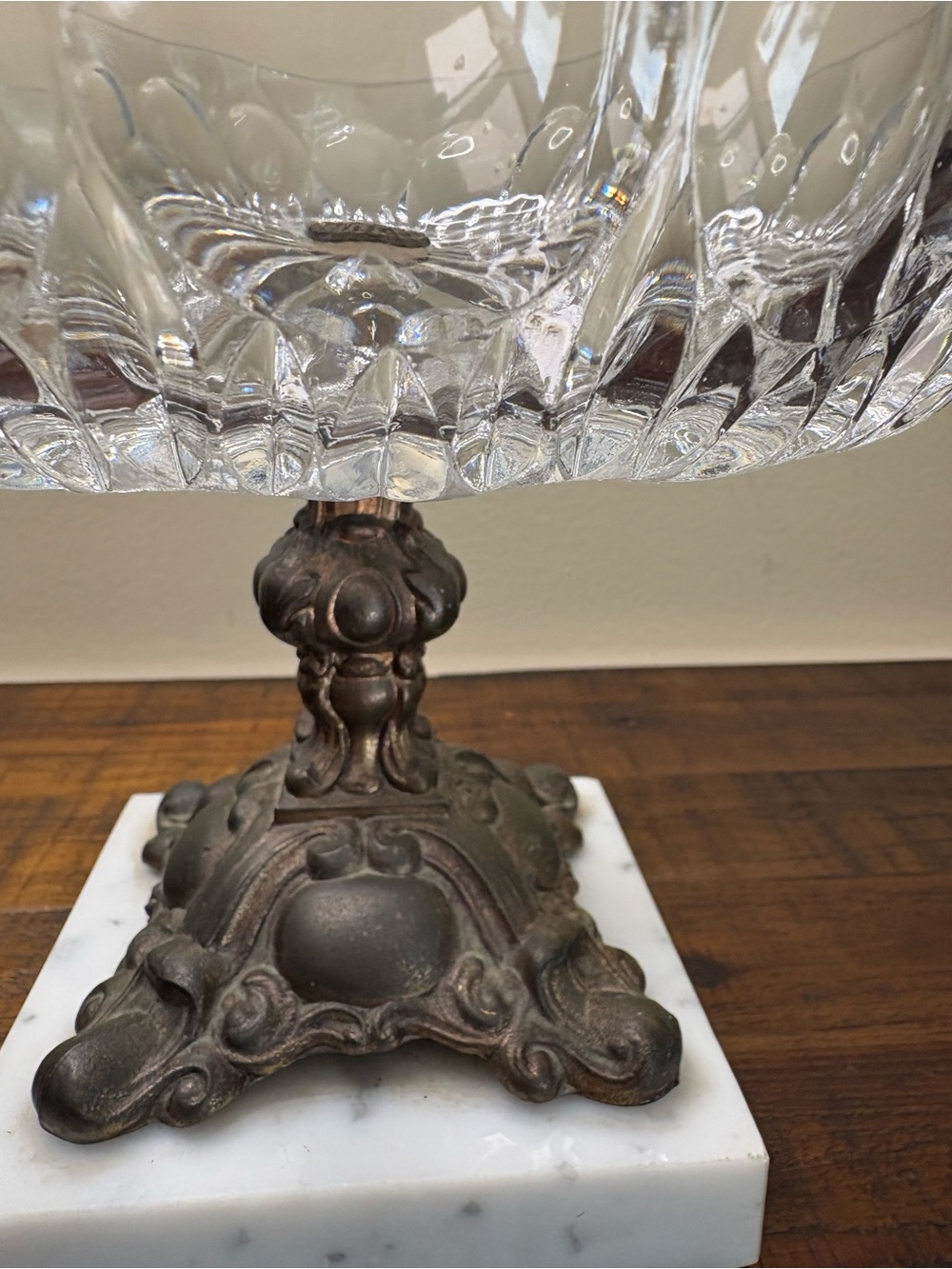 Vintage Hollywood Regency Style Compote Dish / Centerpiece - Picture 2 of 9